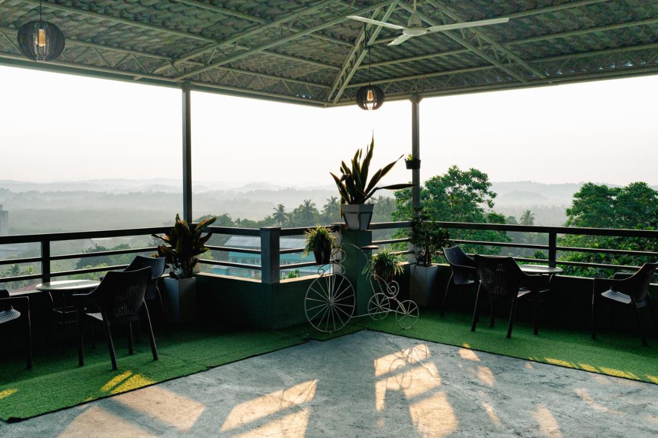 Mount Rich Rumassala Hotel Unawatuna Exterior foto