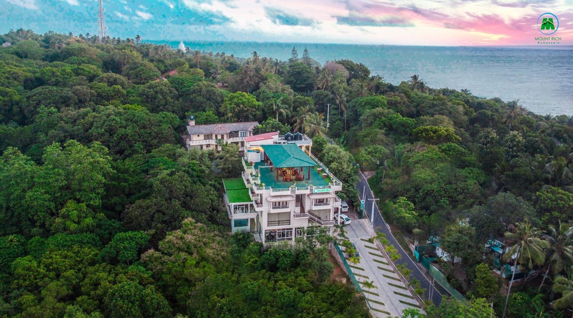 Mount Rich Rumassala Hotel Unawatuna Exterior foto