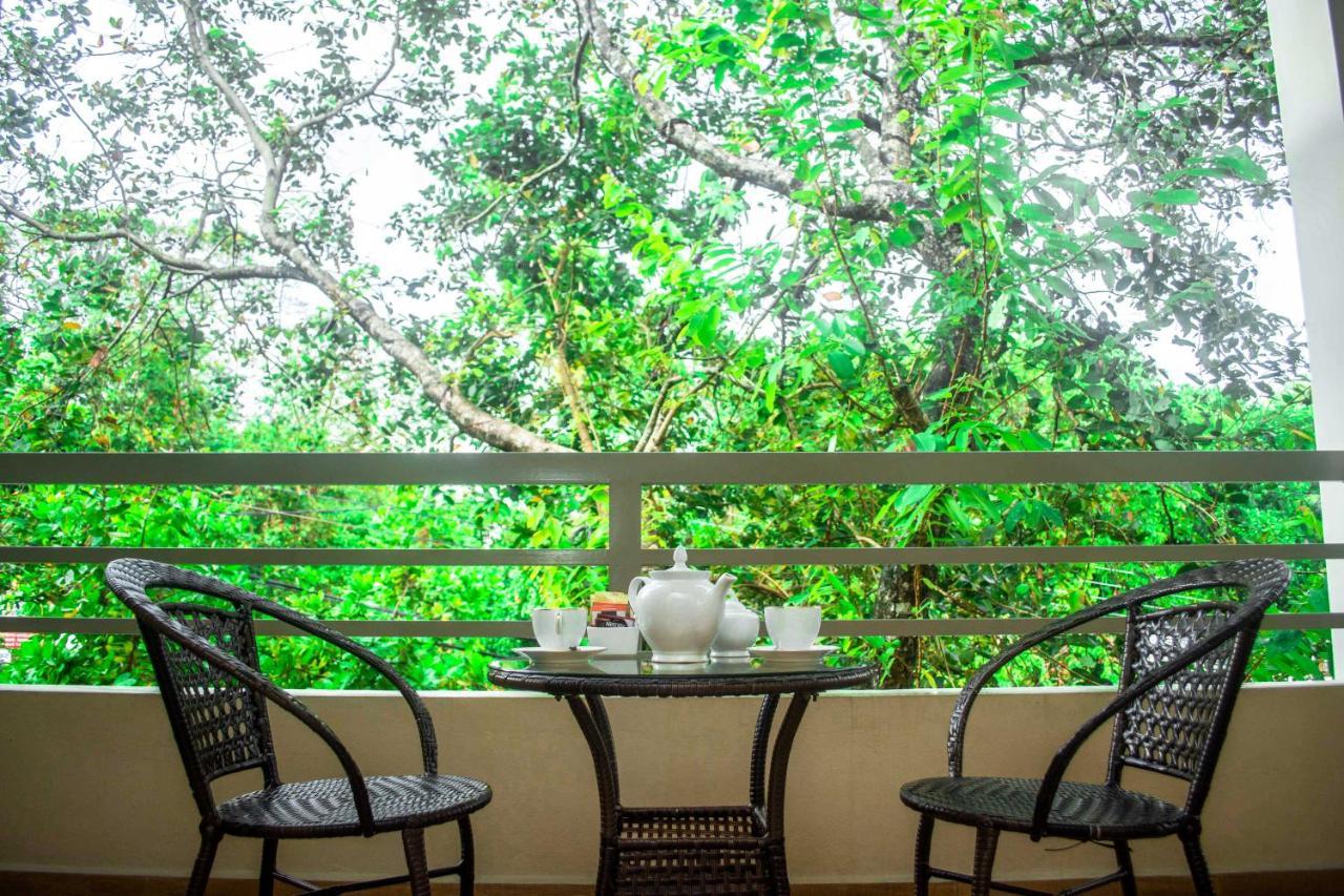Mount Rich Rumassala Hotel Unawatuna Exterior foto