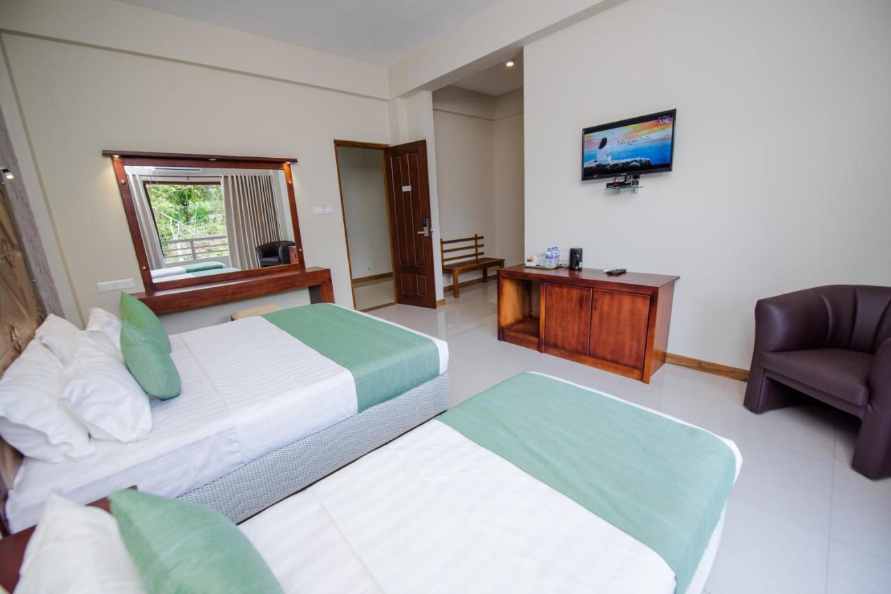 Mount Rich Rumassala Hotel Unawatuna Exterior foto